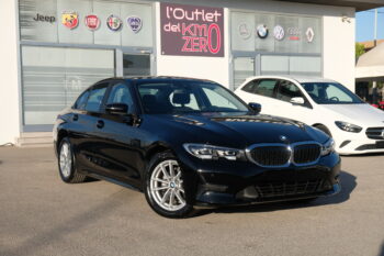 BMW 318d Business Advantage MHEV